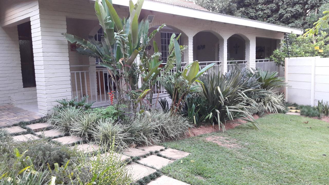 Js Inn Mbombela Luaran gambar